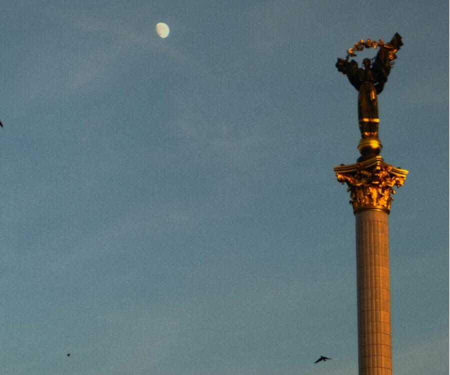 Kyiv in 10 Symbols: From the Archangel on the Coat of Arms to Chestnut Trees, Maidan, and the Dnipro